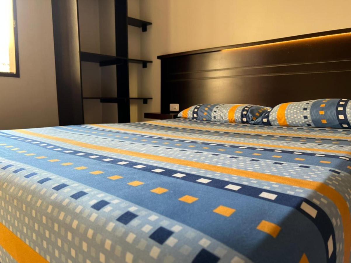 Hotel Marialu Ocaña المظهر الخارجي الصورة
