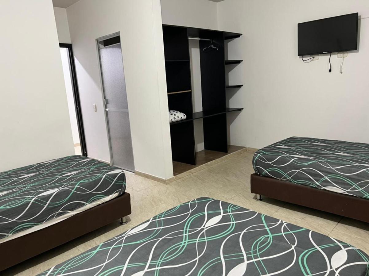 Hotel Marialu Ocaña المظهر الخارجي الصورة