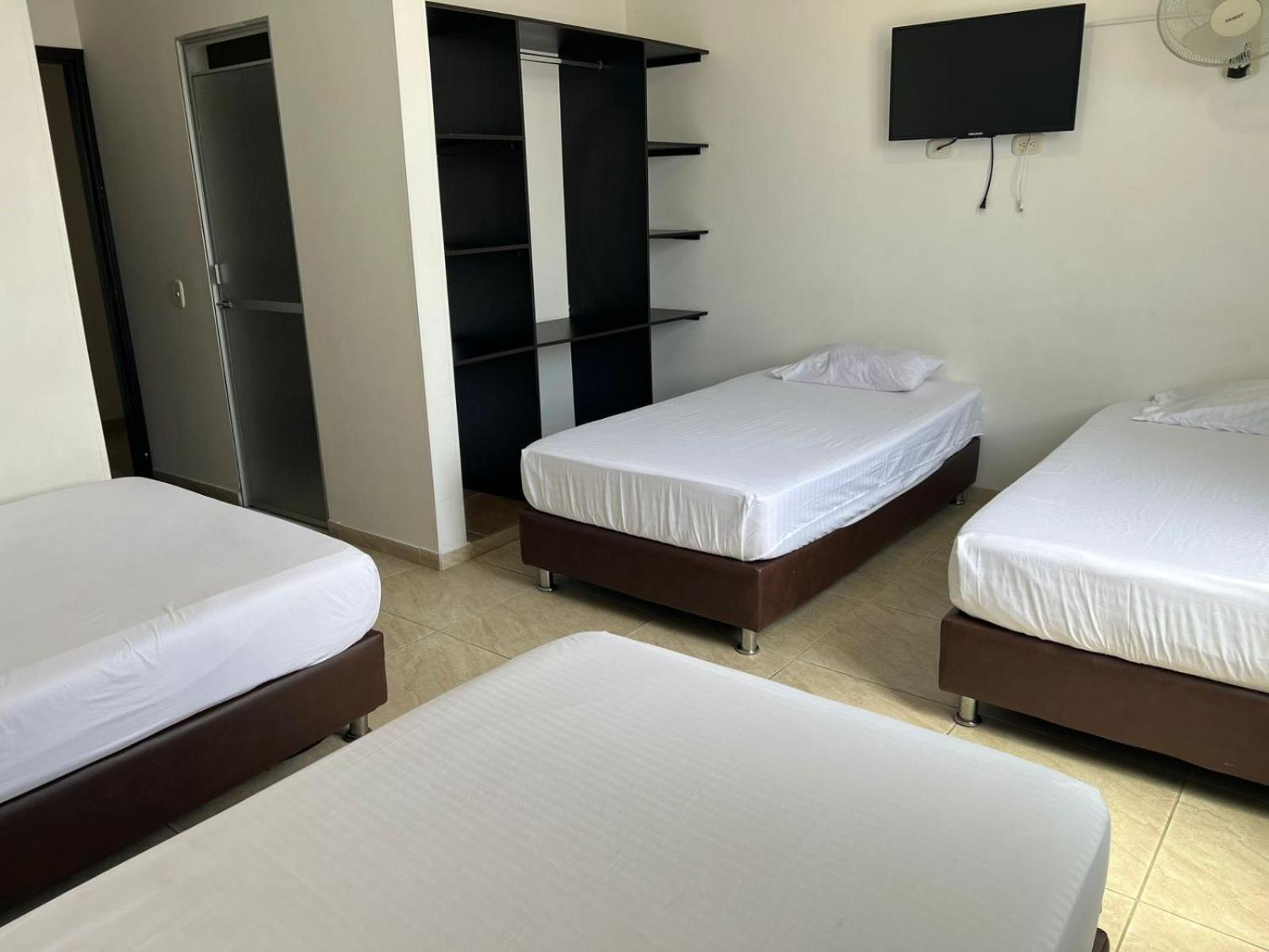 Hotel Marialu Ocaña المظهر الخارجي الصورة